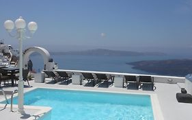 Nomikos Villas Fira